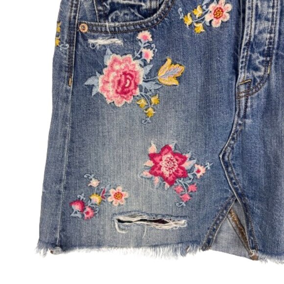 American Eagle Womens Embroidered Floral Denim Mini Skirt Size 2 Festival Boho - Picture 3 of 15